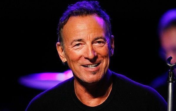 Bruce Springsteen Says Trump Doesn’t Know What It Means To Be American