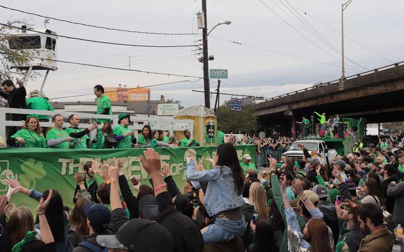 Baton Rouge St. Patrick’s Day parade missing float