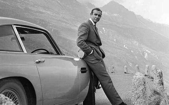 cropped_sean-connery-james-bond-GettyImages-1080440374.jpg