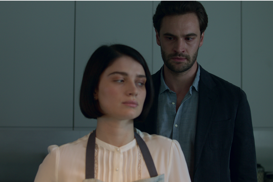 Eve Hewson's star-making role has arrived in 'Behind Her Eyes'