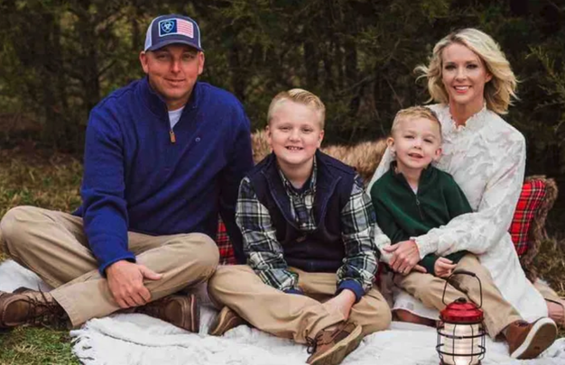 DJ and Cindy Mullins and their two sons. 