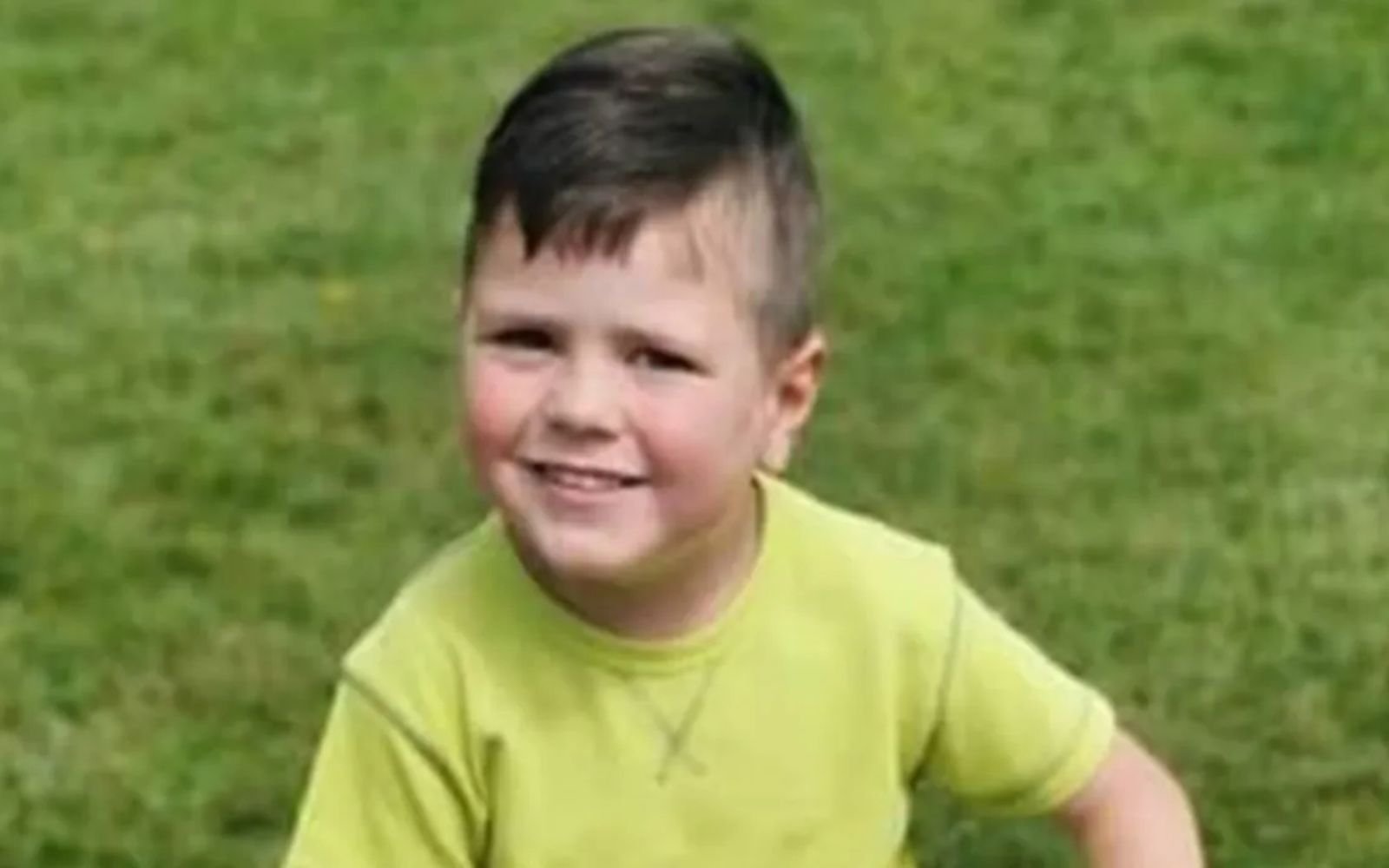 ‘Where is wee Kyran?’ - Second vigil held in Dundalk for missing schoolboy Kyran Durnin