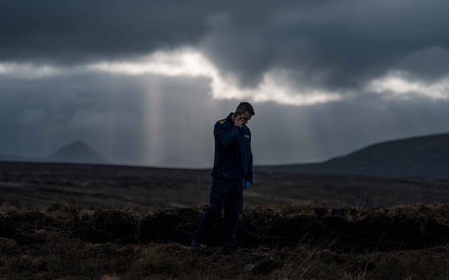 Dónall Ó Héalai in the thriller drama \'CRÁ\' airing on TG4.