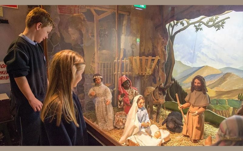 The Moving Crib celebrates 68 years of joy in Dublin