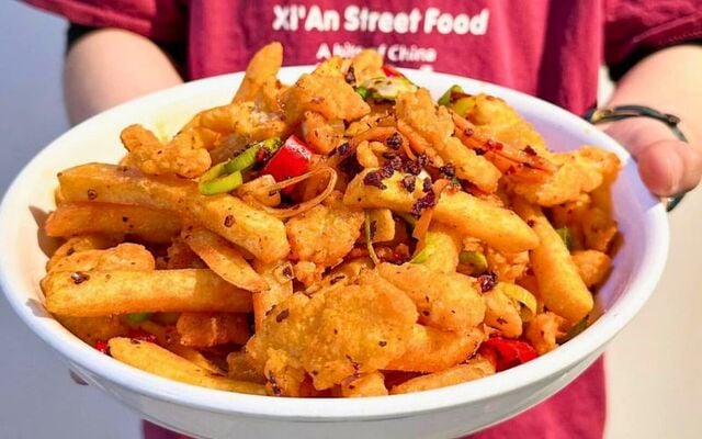 The Spice Bag Meal Deal from Xian Street Food in Dublin was among Deliveroo\'s top ten trending dishes for 2024.