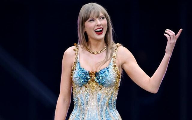 Taylor Swift honors her hero Stevie Nicks at her final Era\'s Tour in Dublin.