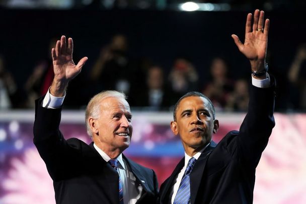 September 6, 2012: Democratic presidential candidate, UUS President Barack Obama (R) and Democratic vice presidential candidate, US Vice President Joe Biden, wave after accepting the nomination during the final day of the Democratic National Convention at Time Warner Cable Arena in Charlotte, North Carolina.