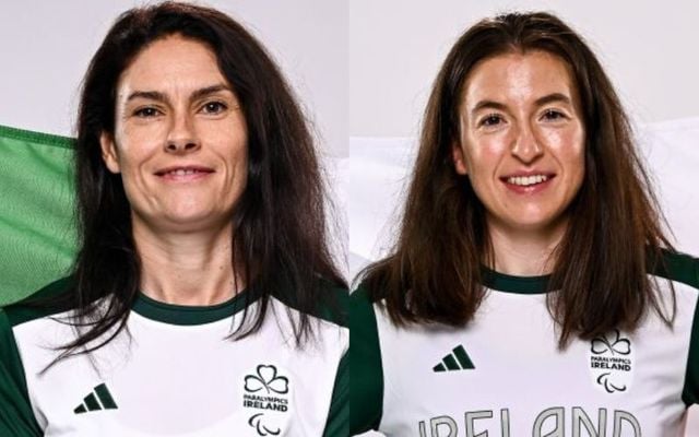 Katie-George Dunlevy (L) and her pilot Linda Kelly (R) won Gold in the Para Cycling road race B Time Trial on September 4.