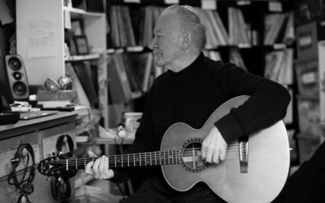 Dónal Lunny.