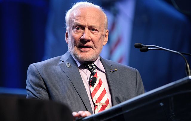 Buzz Aldrin, 320 space experts and five astronauts to visit Cork Space