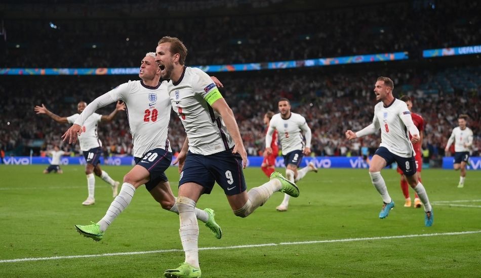 Kane's Miss Will be Another Ghost to Haunt England - The New York