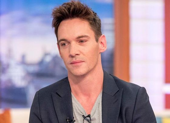 Jonathan Rhys Meyers henry viii