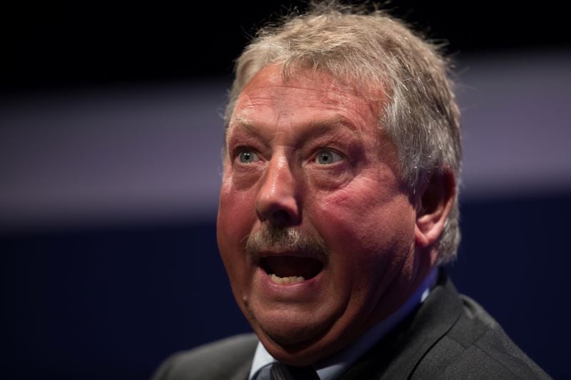 Sammy Wilson Says British Need To “stand Up To” Irish