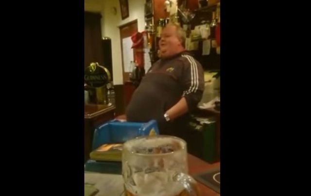 WATCH: Irish barman sings beautiful rendition of Mary Black tune