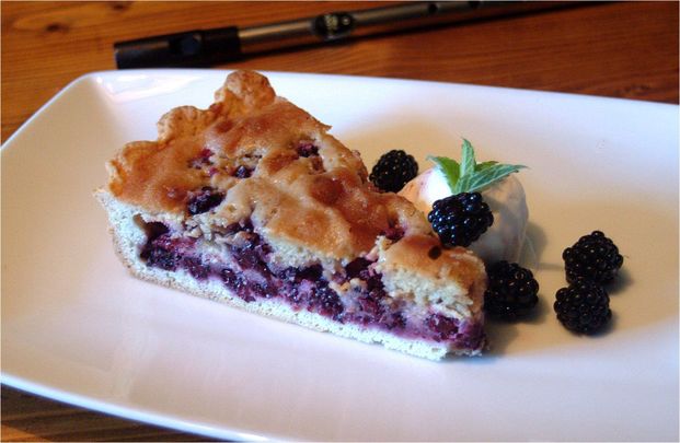 Blackberry Madeira pie.