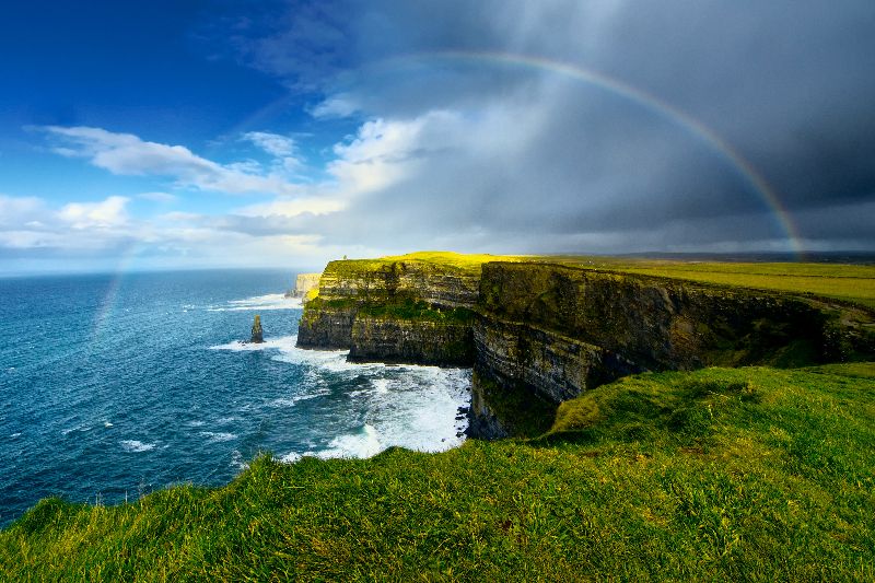 National Plan for Vacation Day: Ireland's best places to visit - from natural beauty to a dose of craic!