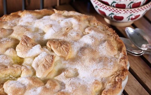 Avoca’s Irish apple pie with blackberries recipe