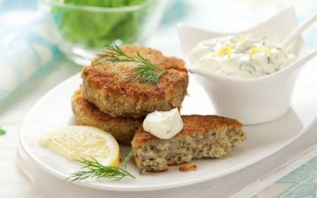 Salmon fish cakes.