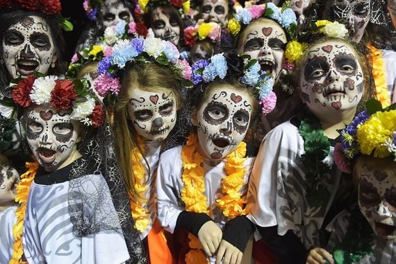 Derry City hosts the biggest Halloween parade in Europe