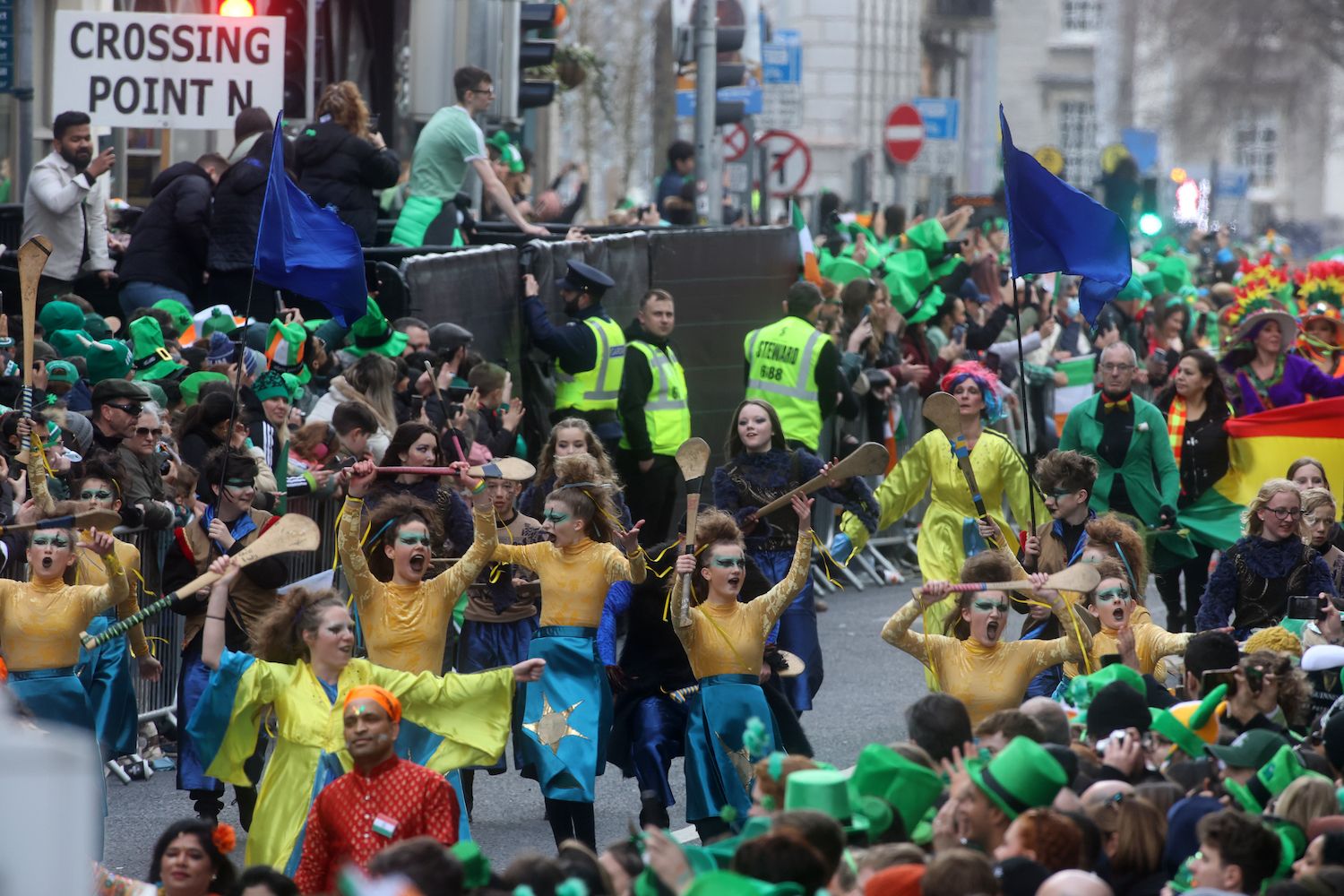 st-patrick-s-day-parade-dublin-2022-photos-and-video