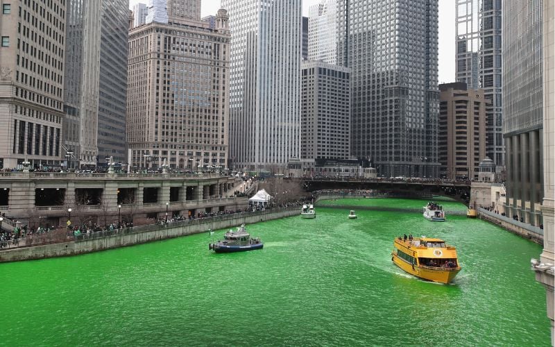 st paddys day river chicago