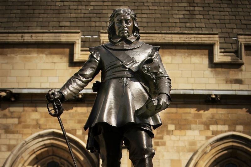 A statue of Oliver Cromwell outside British Parliament (Getty Images)